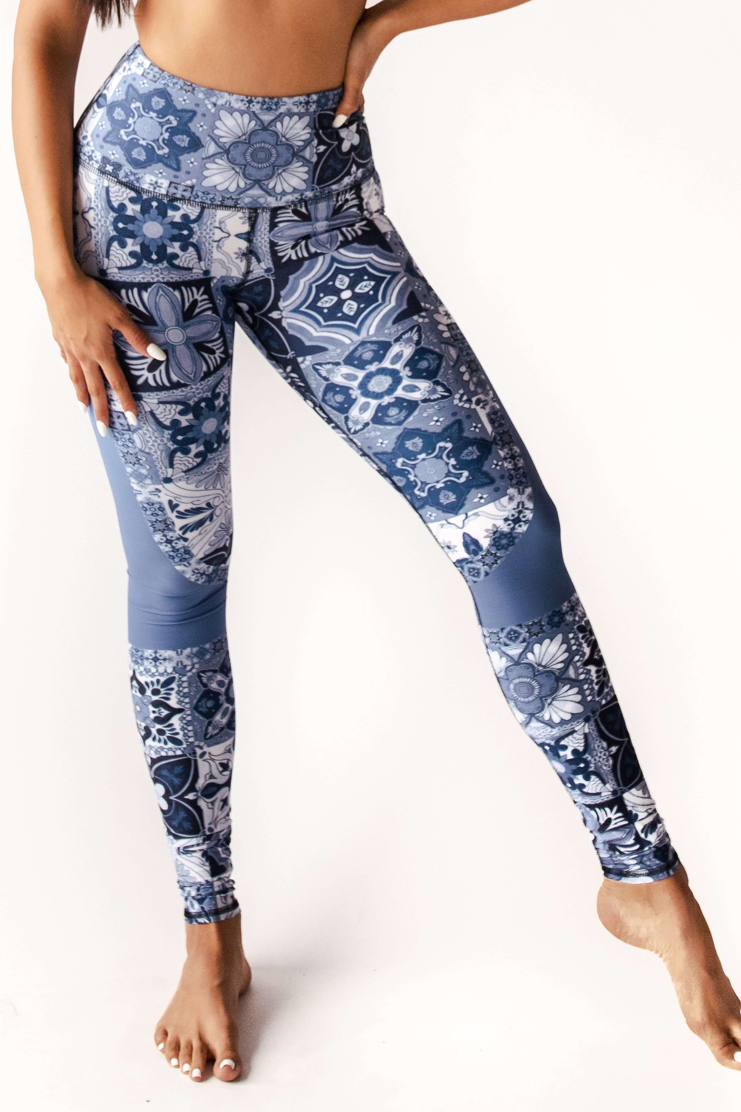 Mosaic In Blue Printed Yoga Leggings