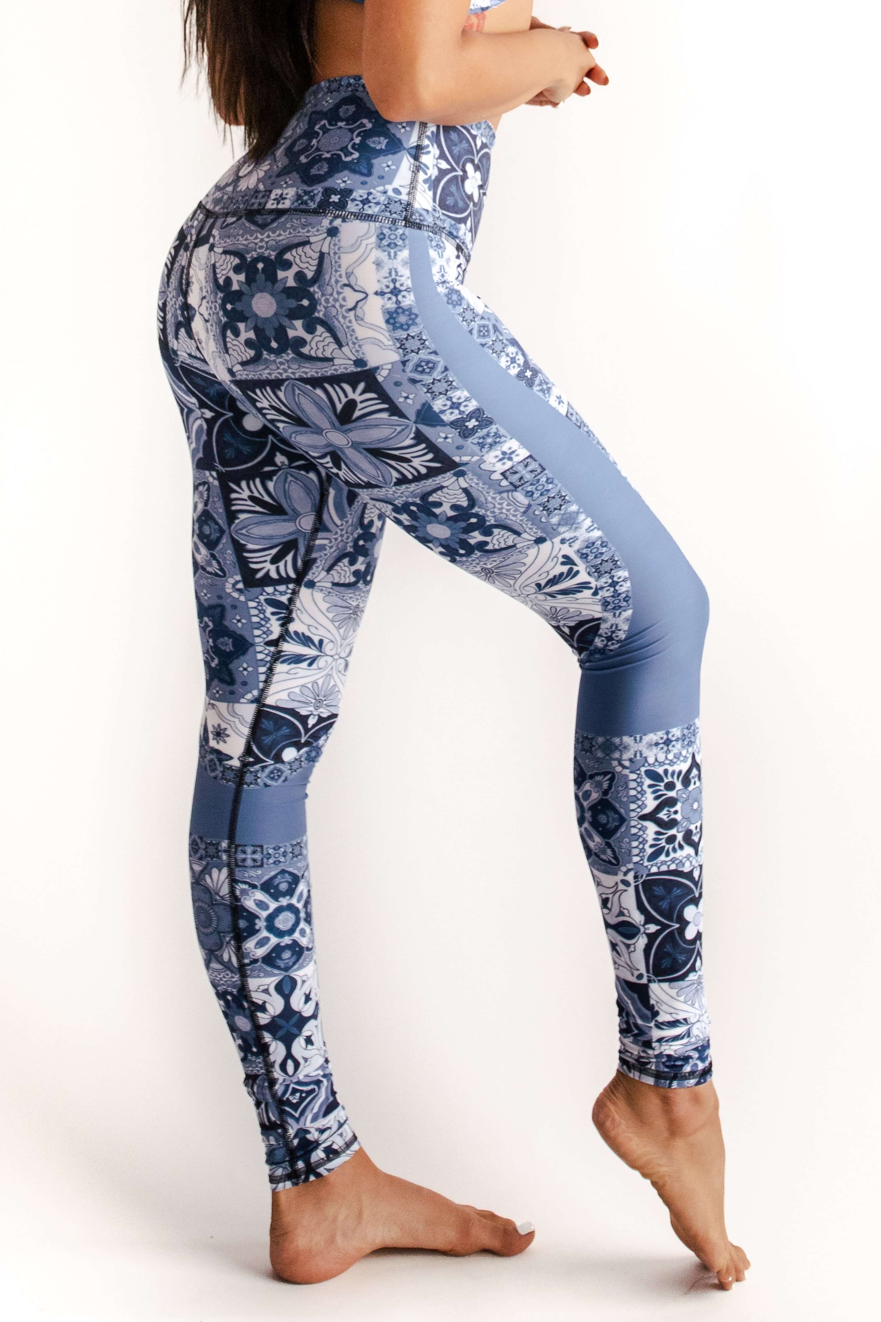 Mosaic In Blue Printed Yoga Leggings