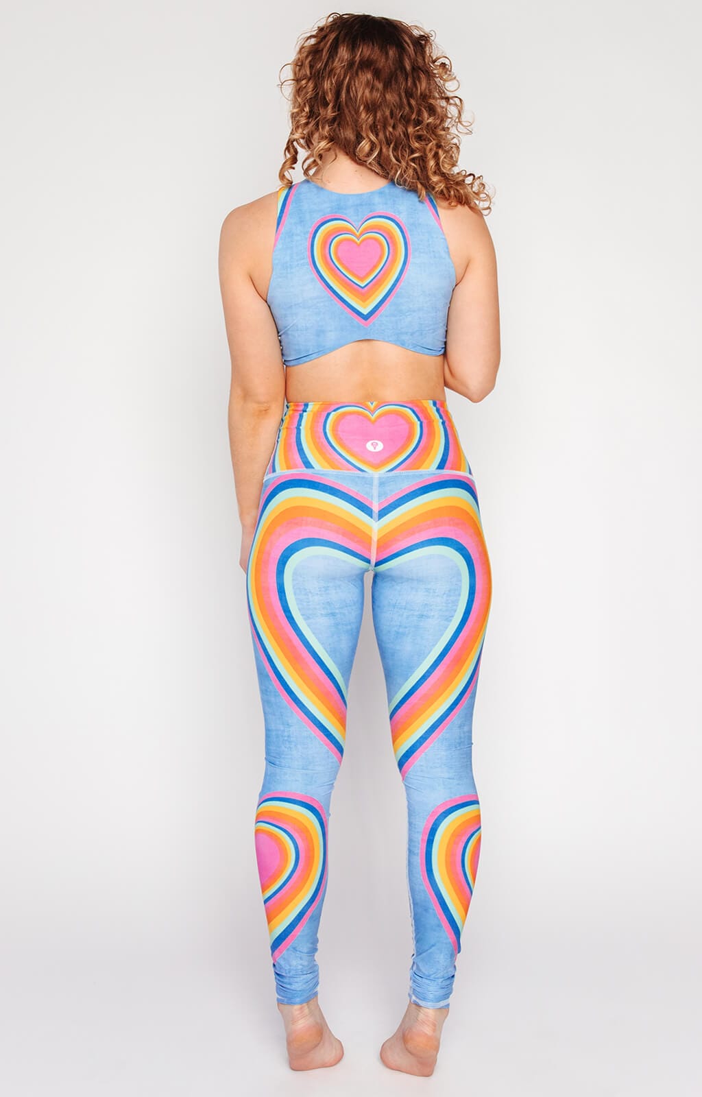 Leggings de yoga con estampado de amor arcoíris