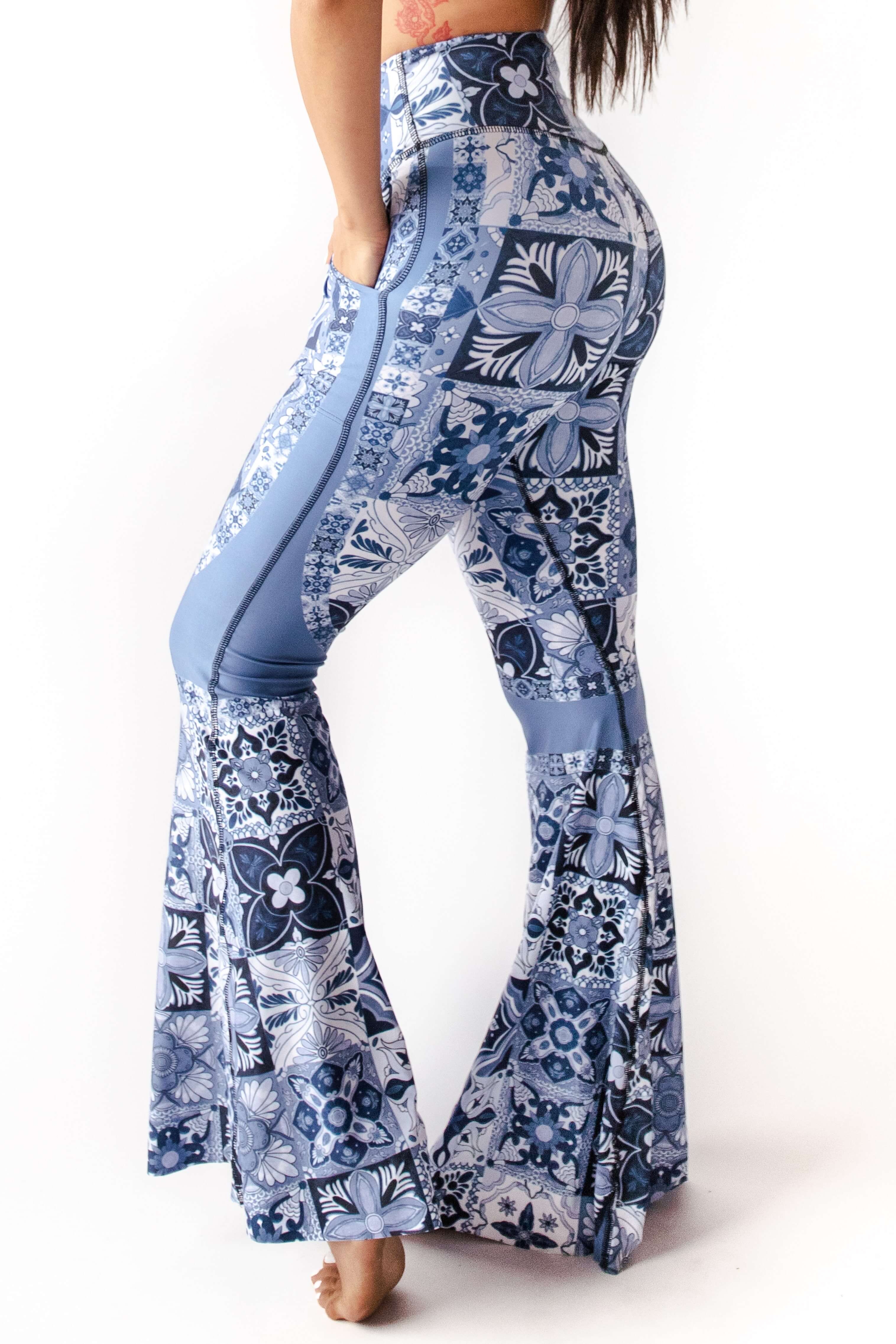 Pantalones de campana 2.0 en mosaico en azul