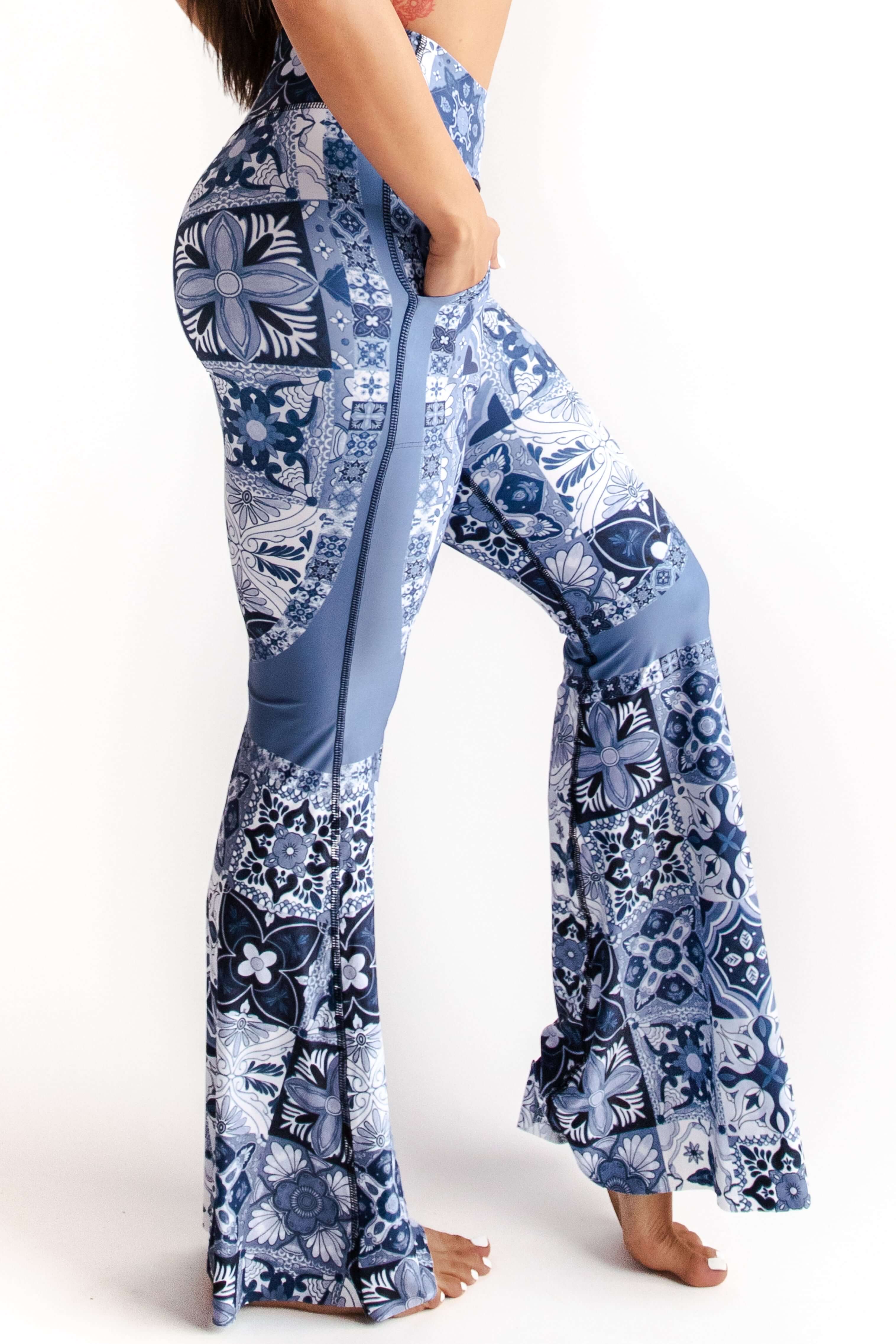 Pantalones de campana 2.0 en mosaico en azul