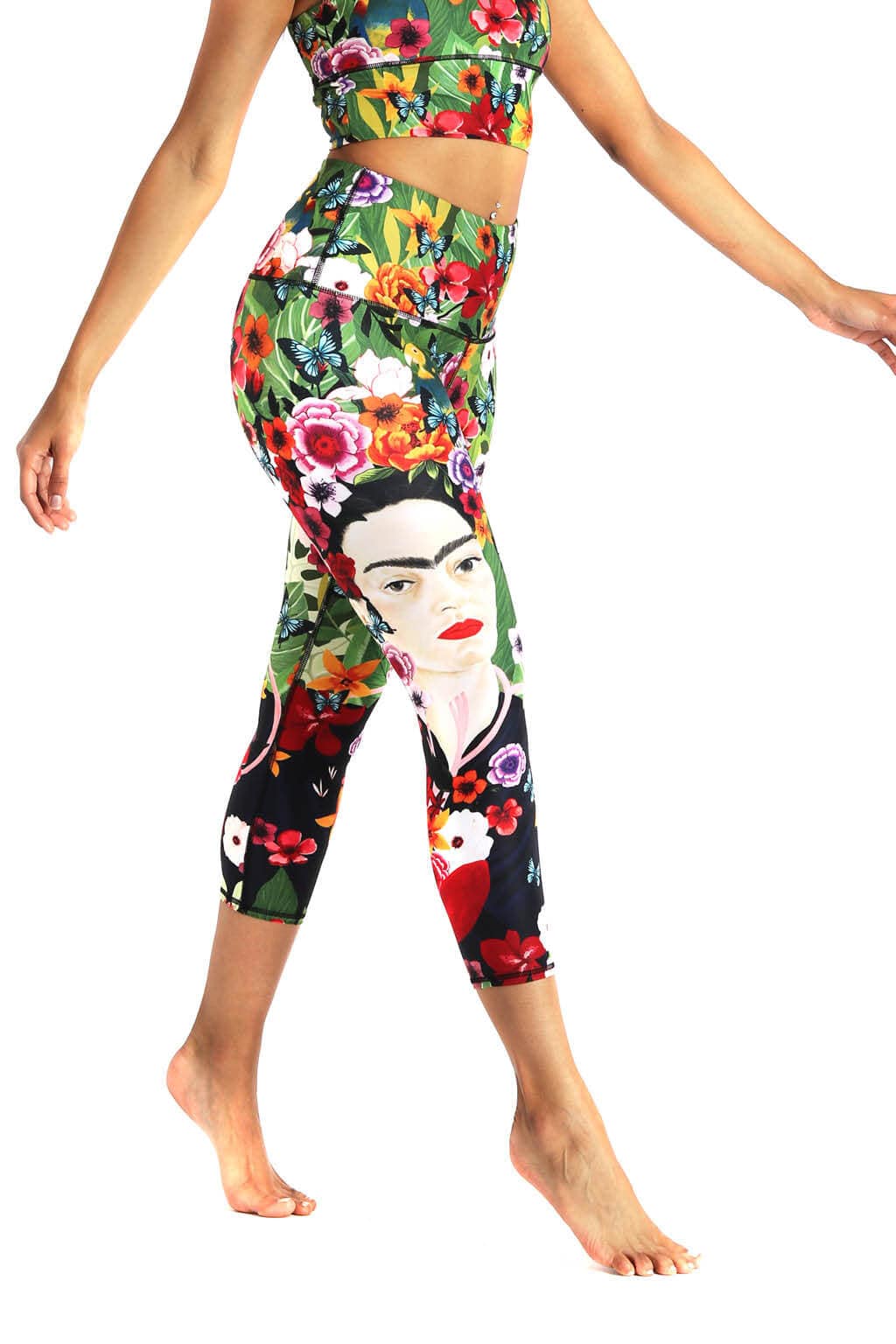 Yoga-Shorts mit Kahlo-Print