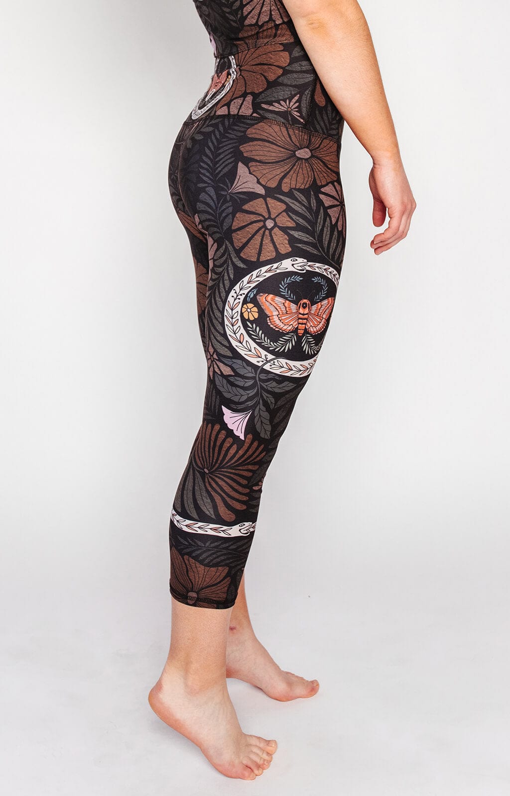 Ouroboros Printed Yoga Crops