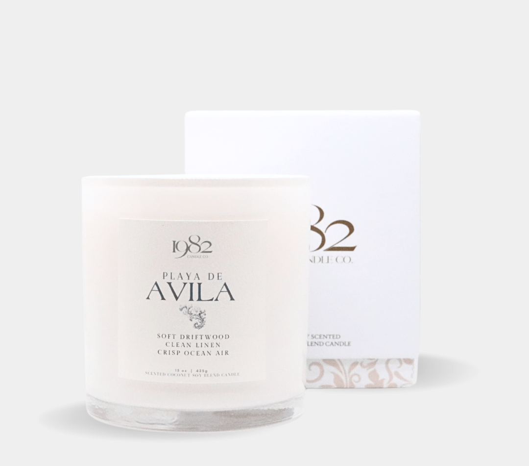 1982 Candle Co.™ Playa De Avila (15 oz Double Wick) - Notes: Soft Driftwood, Clean Linen & Crisp Ocean Air