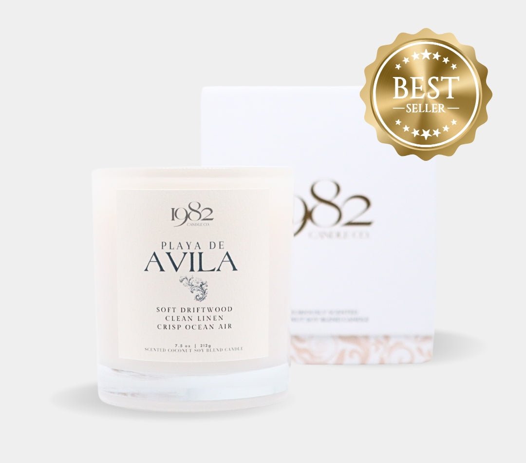 1982 Candle Co.™ Playa De Avila (7.5 oz Single Wick) - Notes: Soft Driftwood, Clean Linen & Crisp Ocean Air