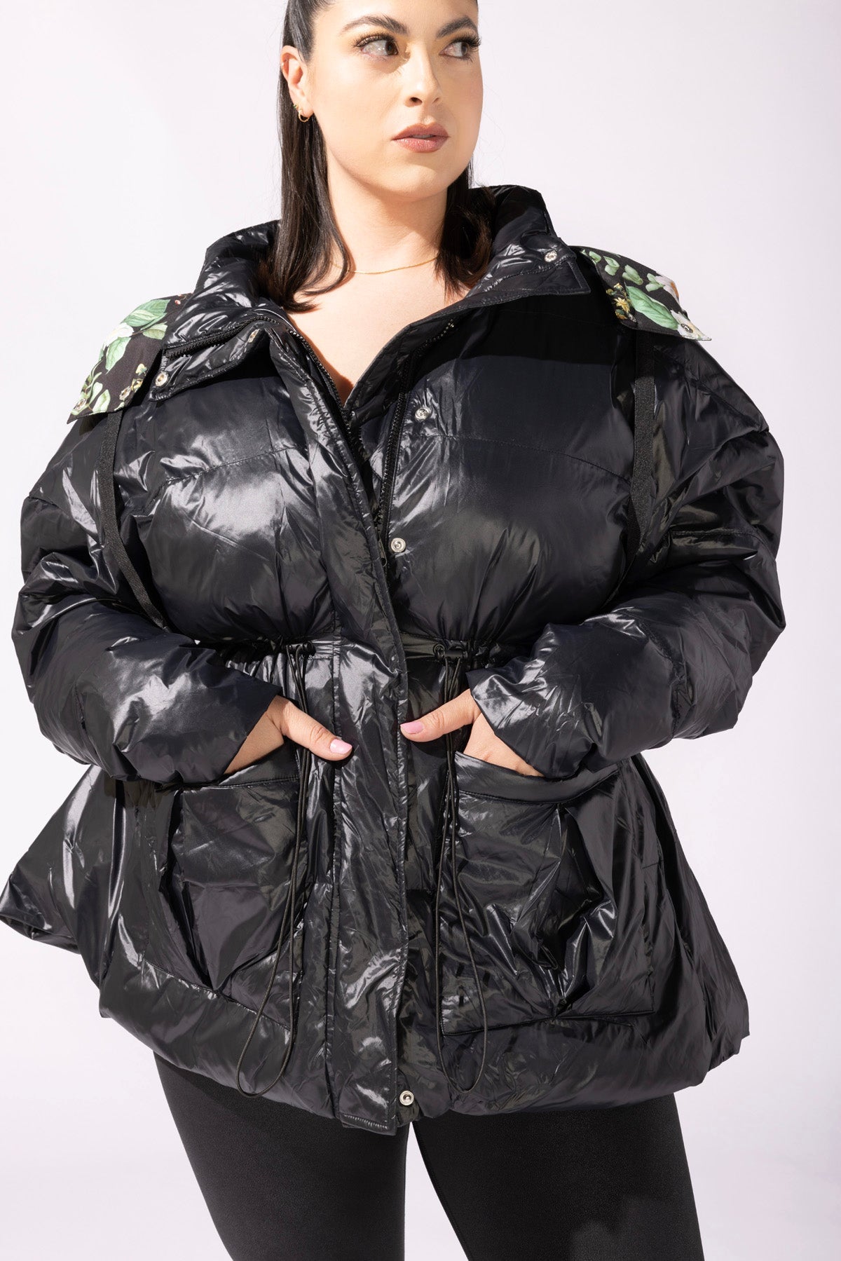 Pufferjacke mit Perlen-Schößchen - Schwarz 