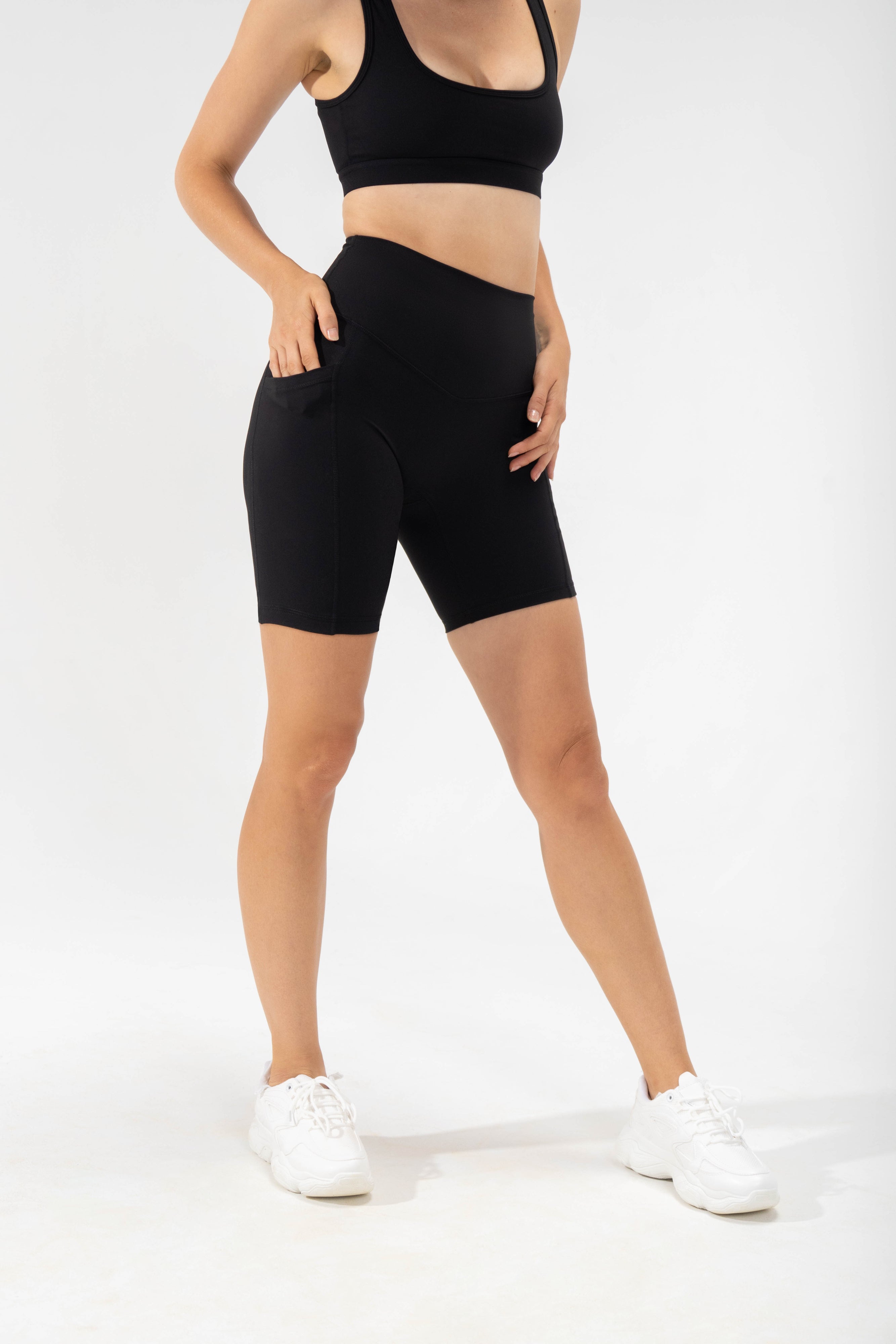 Pantalones cortos de ciclista Supersculpt™ con bolsillos, color negro