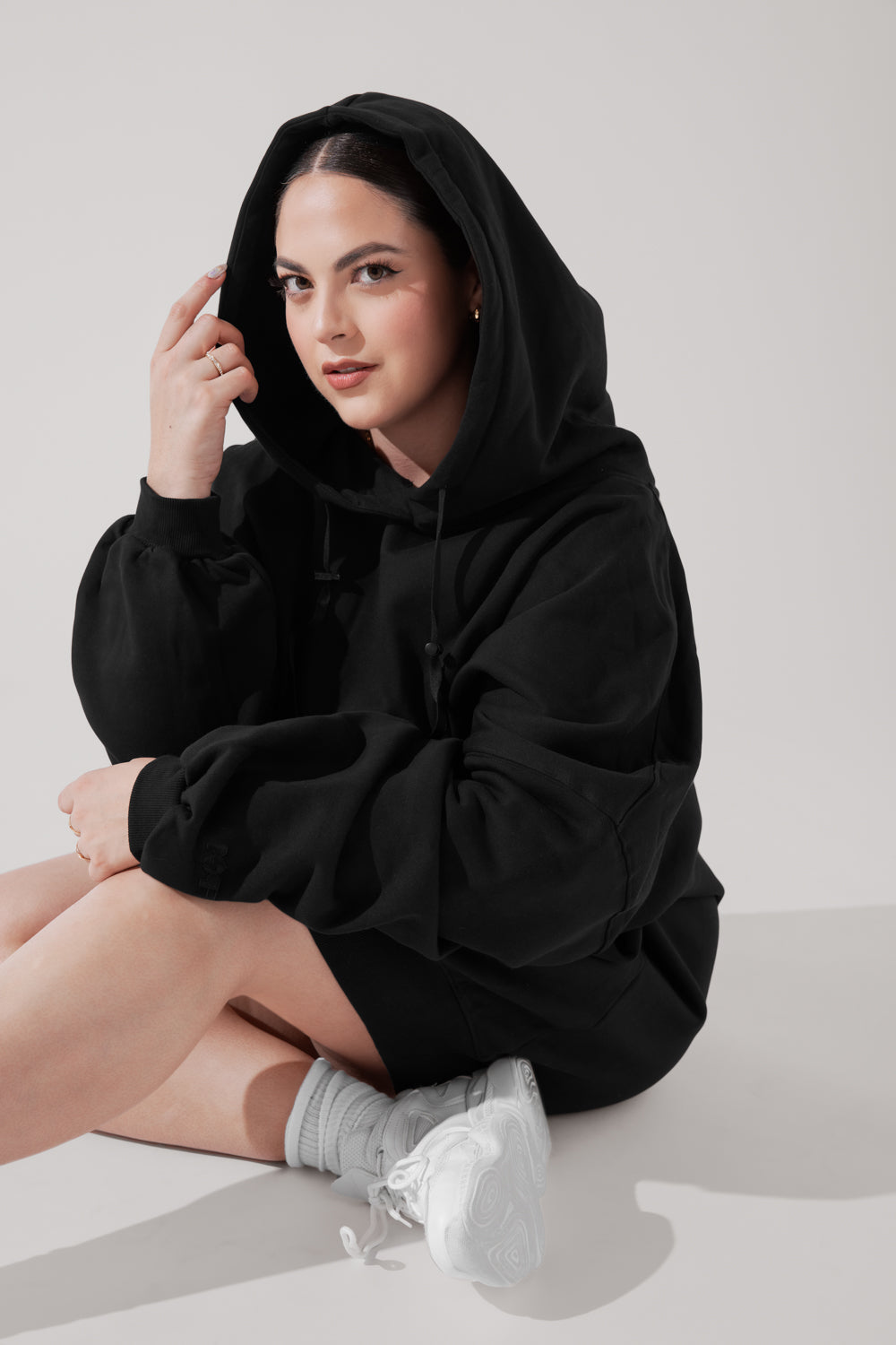 Long Cloud Hoodie - Black