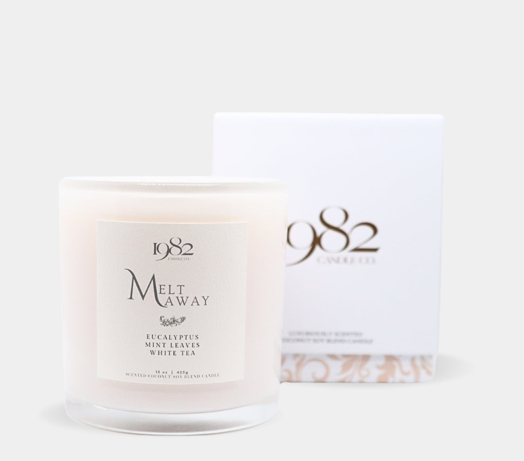 Melt Away (15oz Double Wick) - Notes: Eucalyptus, Fresh Mint, White Tea Leaves & Jasmine Blossoms