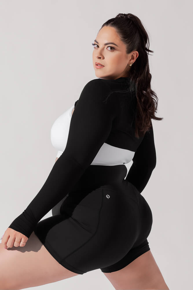 Relevé Ribbed Shrug - Black