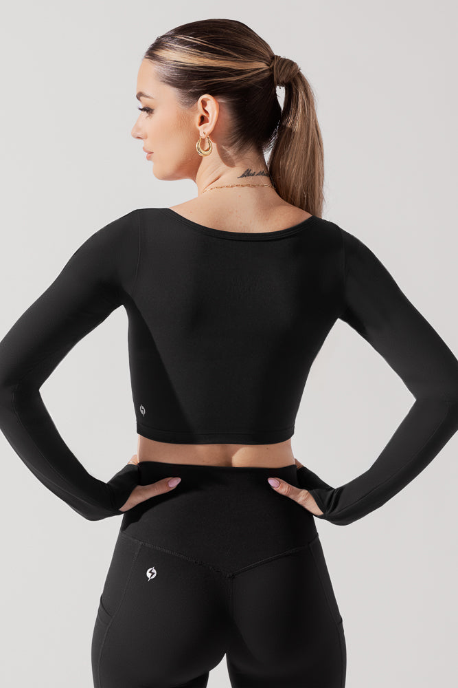 Crop Top mit Herzausschnitt und langen Ärmeln - Schwarz