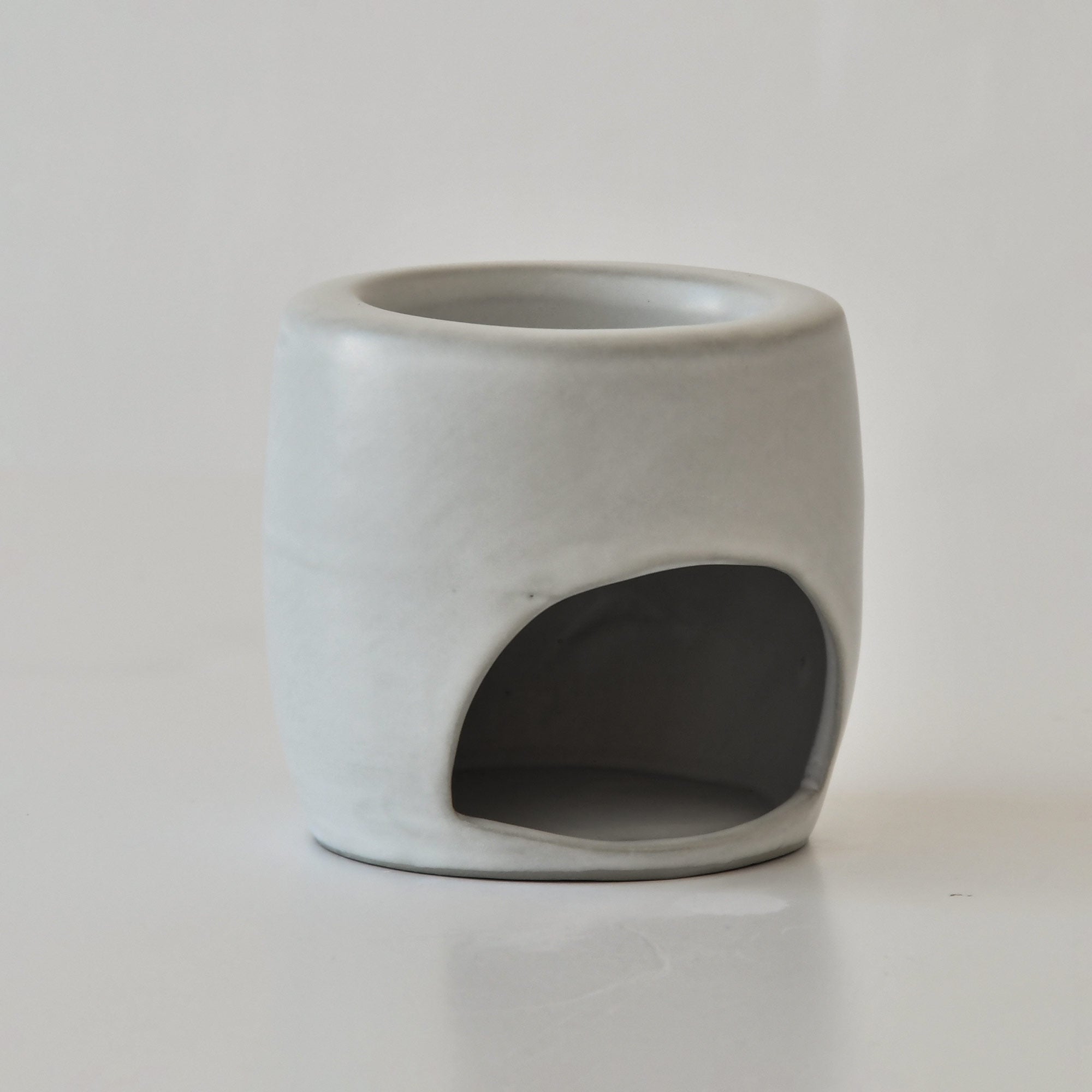 Light Grey Ceramic Aroma Oil & Wax Warmer