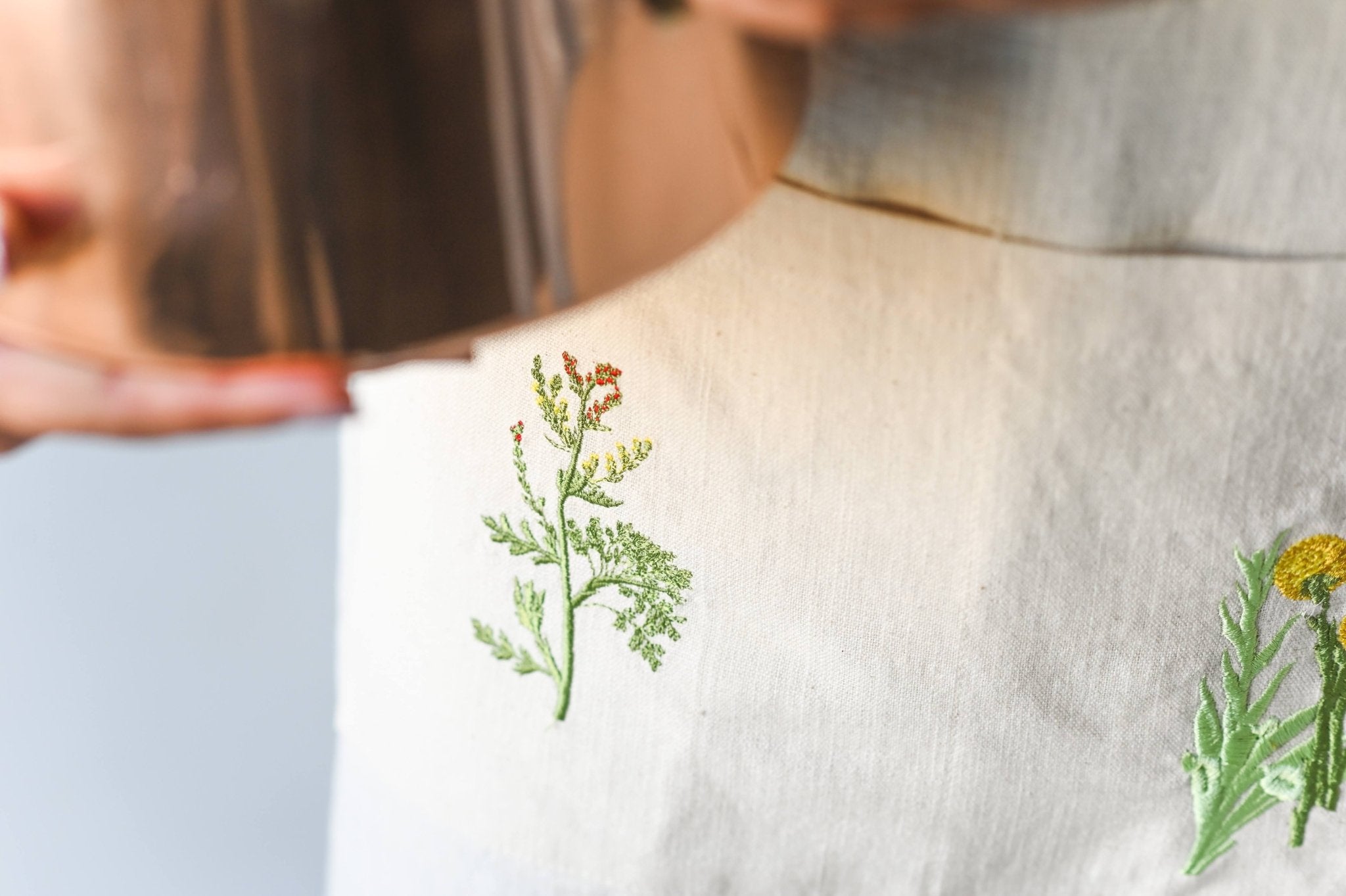 Galley & FenBotanical Embroidered Apron - M.S Skincare