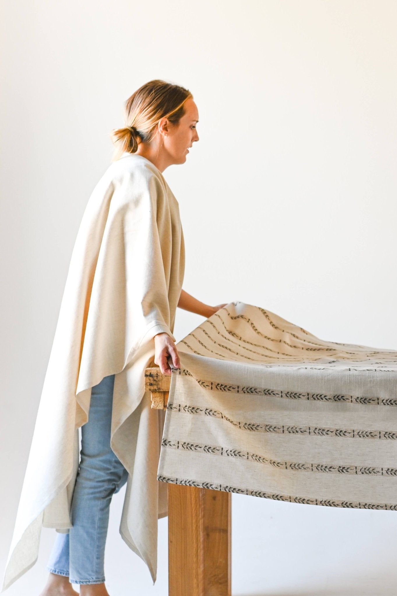 Galley & Fen Walnut Leaf Tablecloth