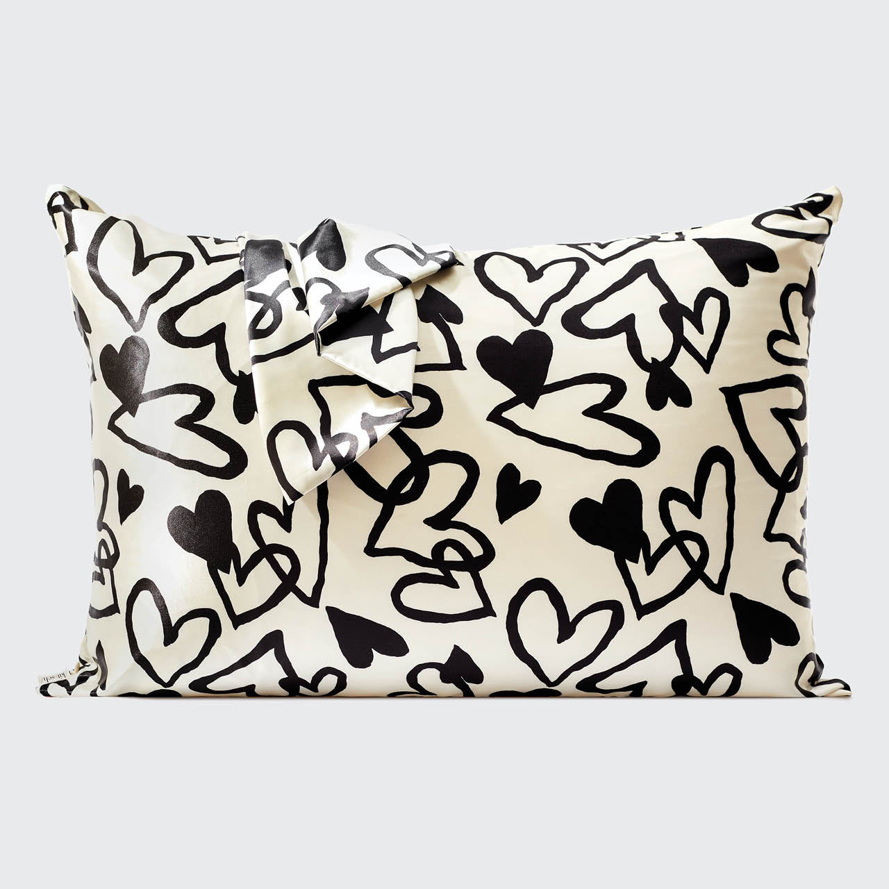 KITSCHSatin Pillowcase - Heart - M.S Skincare