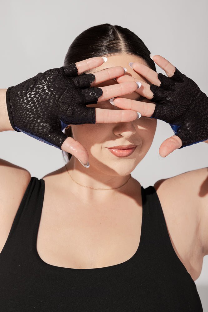 POPFLEX®Luxe Mesh Training Gloves - Navy Stars - M.S Skincare