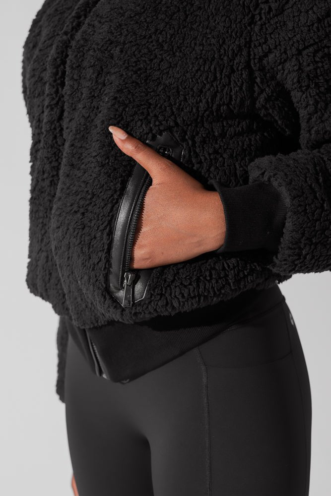 POPFLEX®The Kinsley Bomber Jacket in Faux Sherpa - Black - M.S Skincare