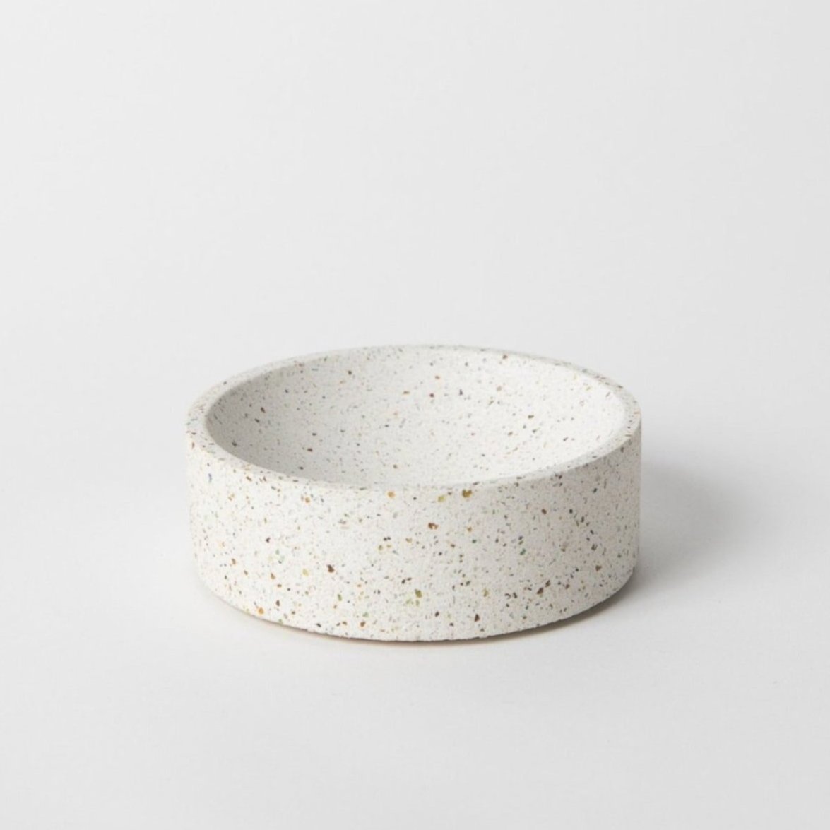 Pretti.Cool 4" Catch - All | White Terrazzo