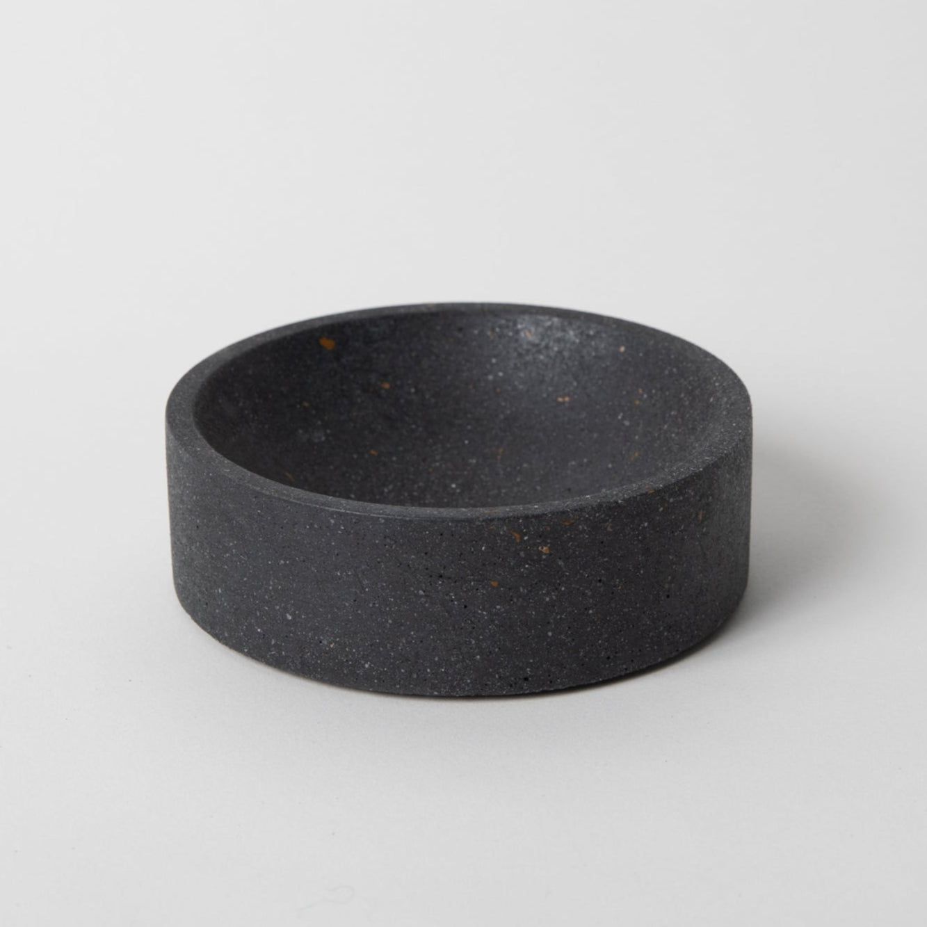 Pretti.Cool 5" Catch - All | Black Terrazzo