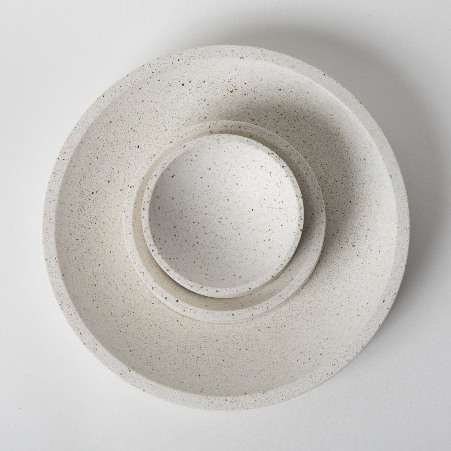 Pretti.Cool 5" Catch - All | White Terrazzo