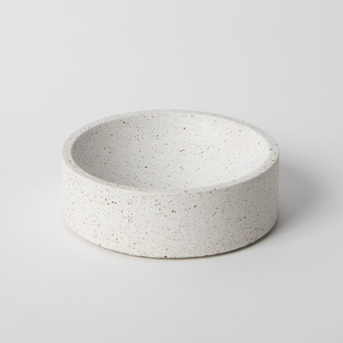 Pretti.Cool 5" Catch - All | White Terrazzo