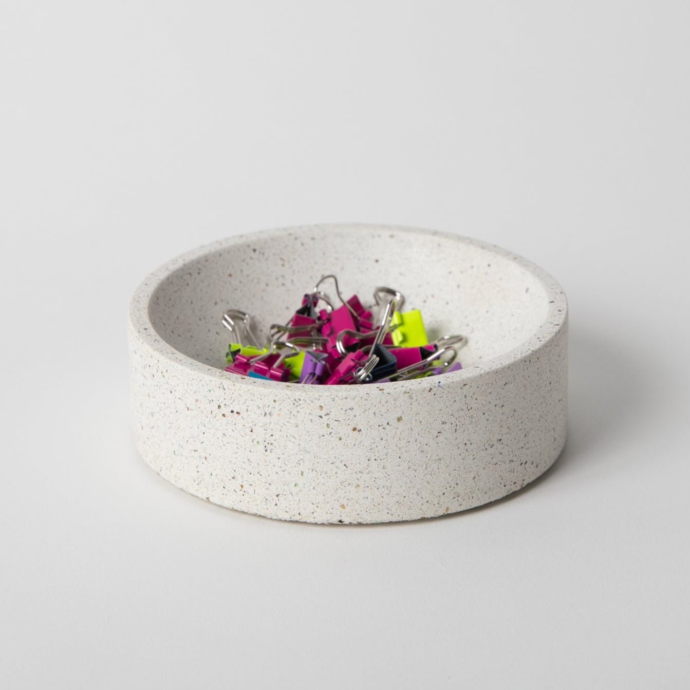 Pretti.Cool 5" Catch - All | White Terrazzo