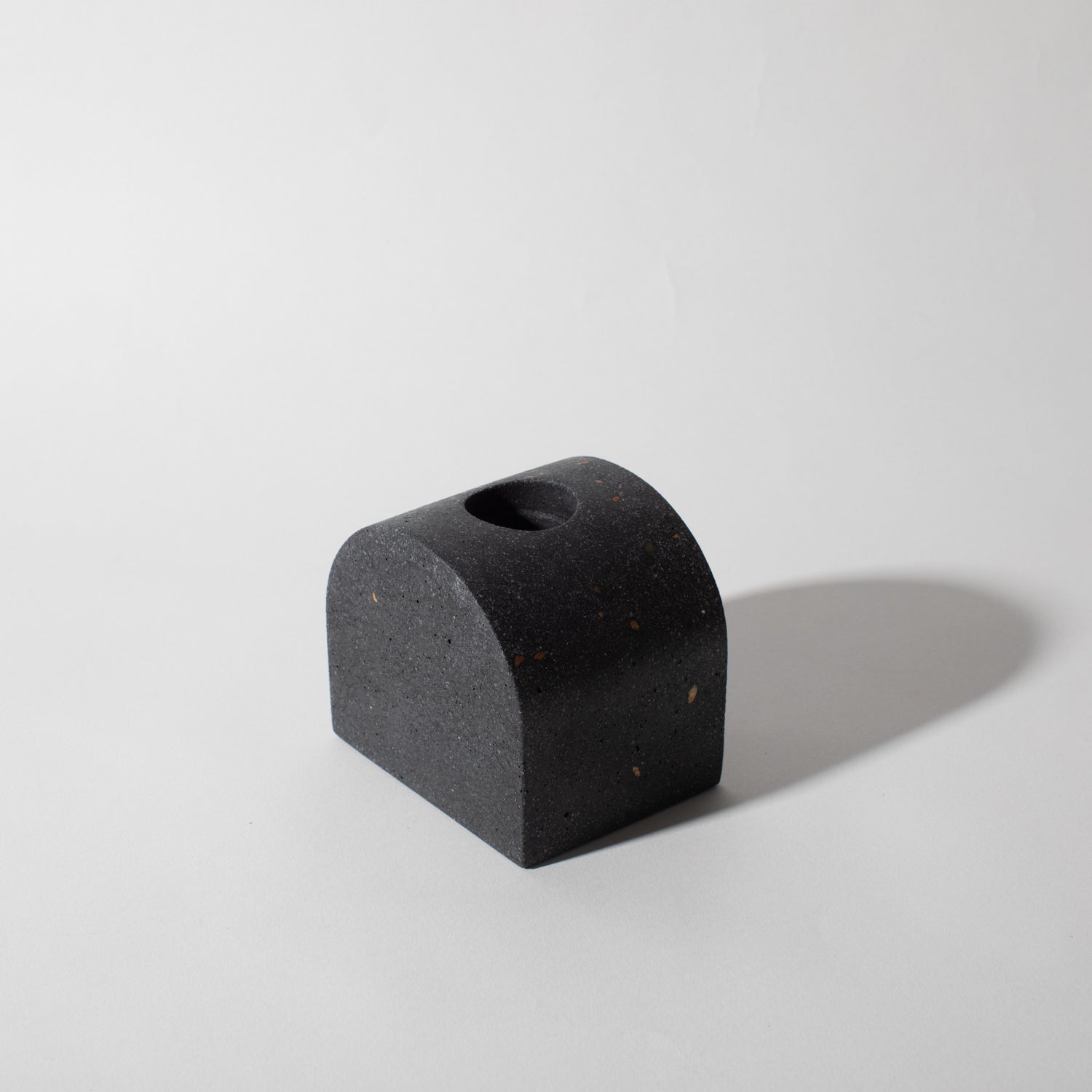 Pretti.Cool Arch Candlestick Holder | Black Terrazzo