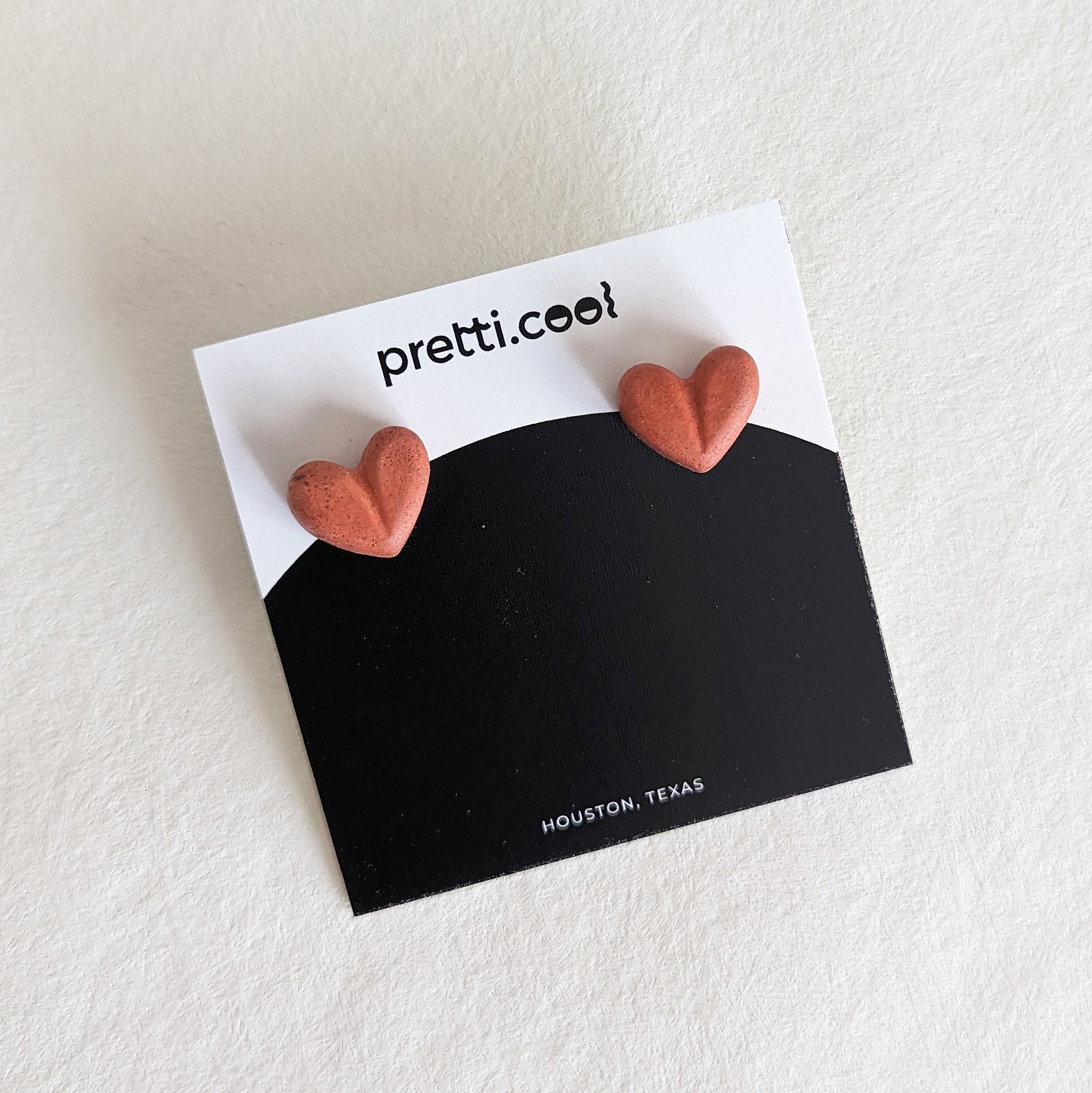 Pretti.Cool Chunky Heart Earrings - M.S Skincare