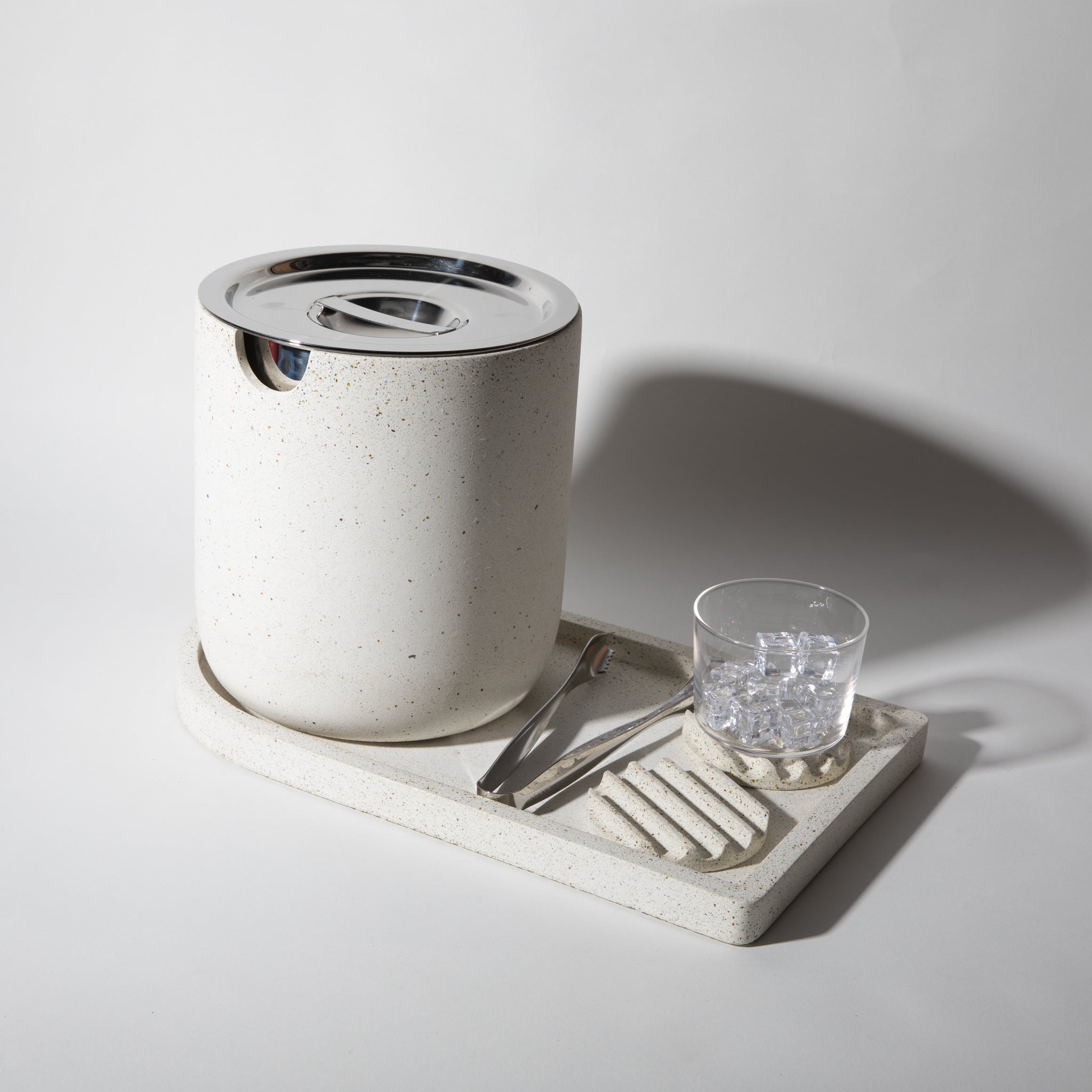 Pretti.Cool Ice Bucket Tray | White Terrazzo