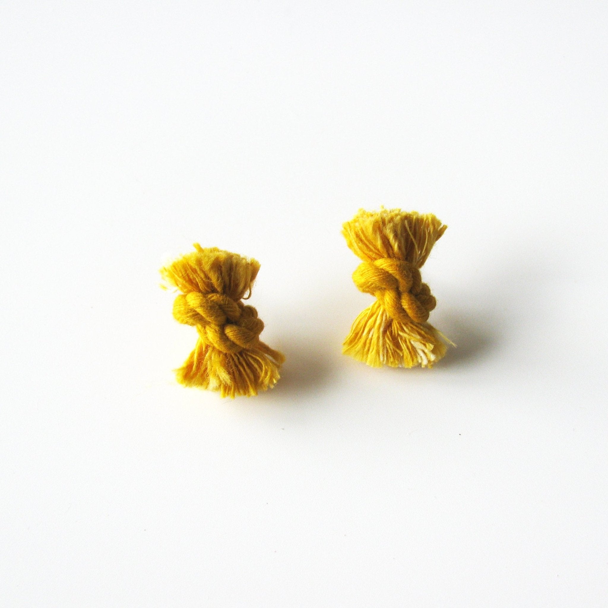 Pretti.CoolKnot Earrings - M.S Skincare