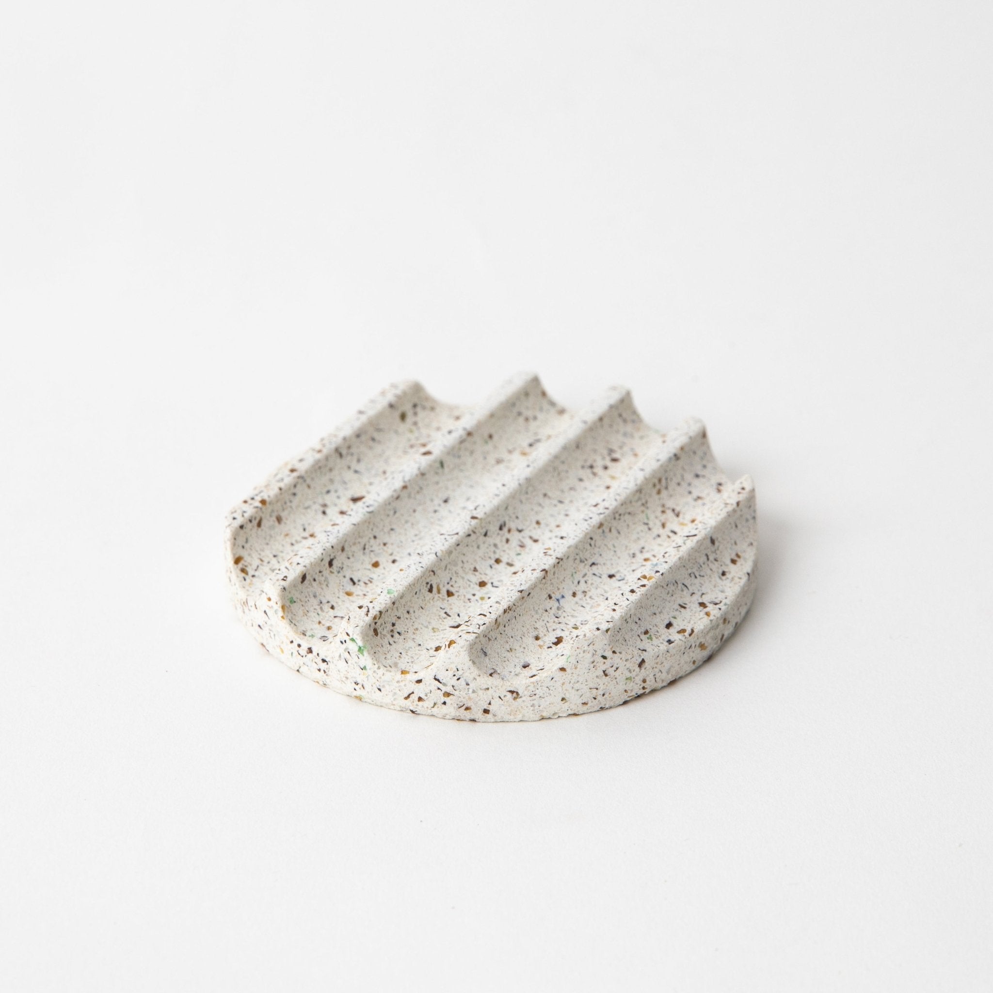 Pretti.CoolMini Soap Dish | White Terrazzo - M.S Skincare