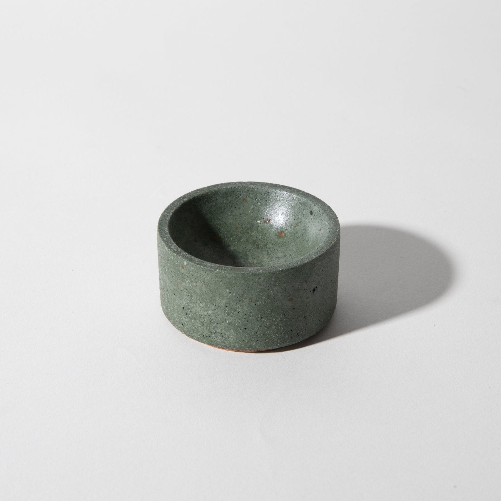 Pretti.CoolRound Incense Holder | Dark Green Terrazzo - M.S Skincare