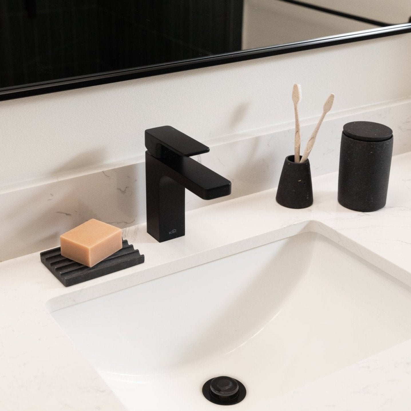 Pretti.CoolSoap Dish | Black Terrazzo - M.S Skincare