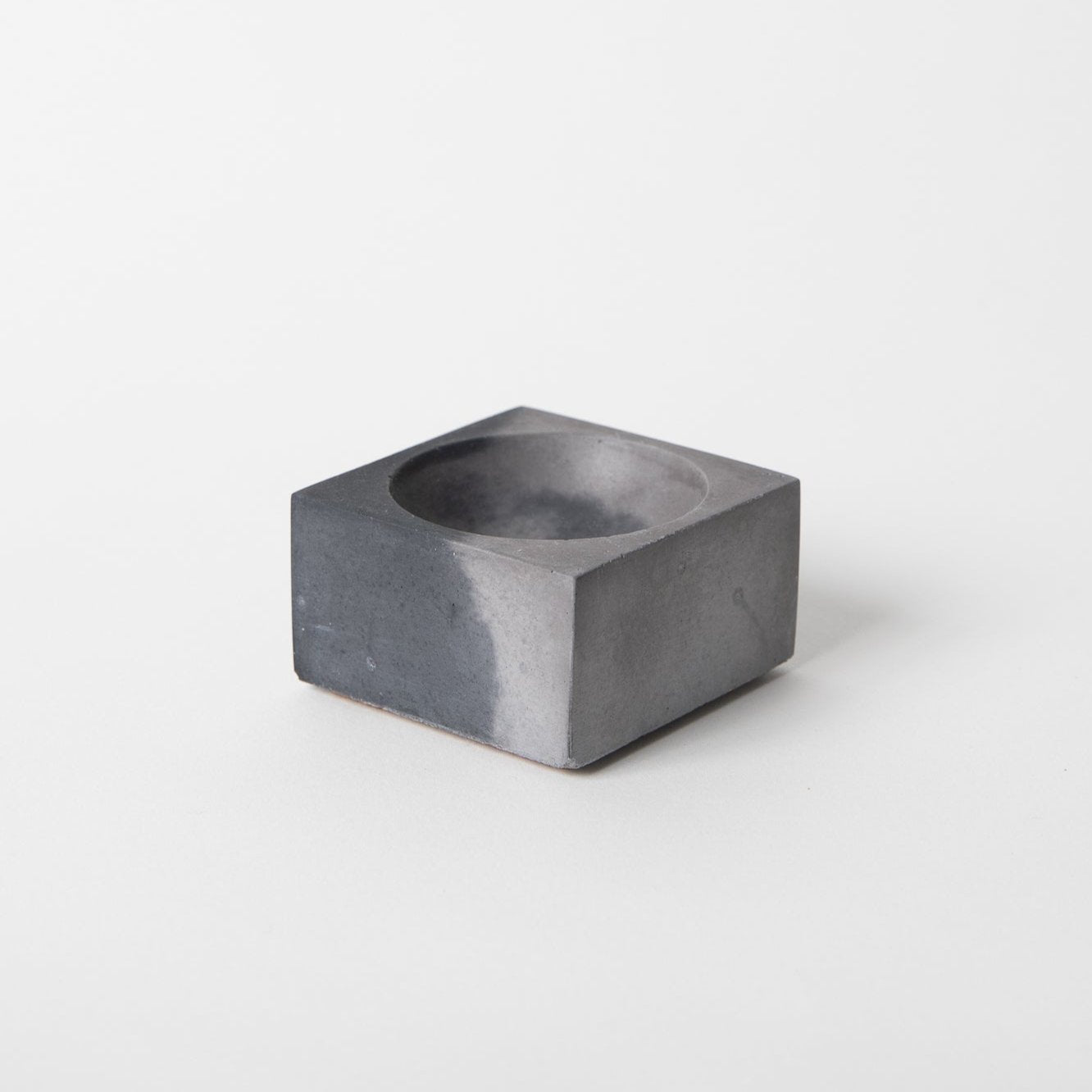 Pretti.CoolSquare Incense Holder | Black & Grey - M.S Skincare