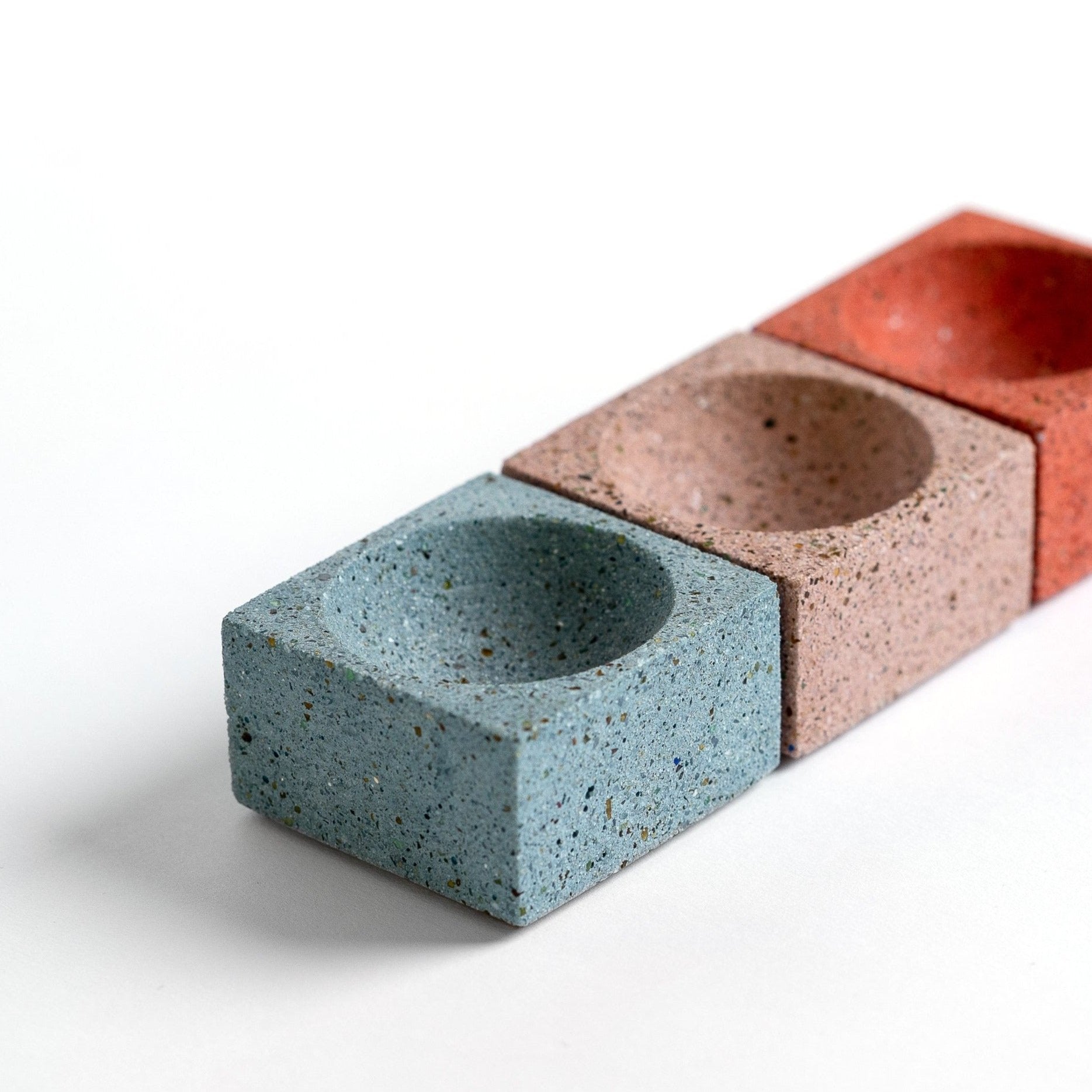 Pretti.CoolSquare Incense Holder | Coral Terrazzo - M.S Skincare