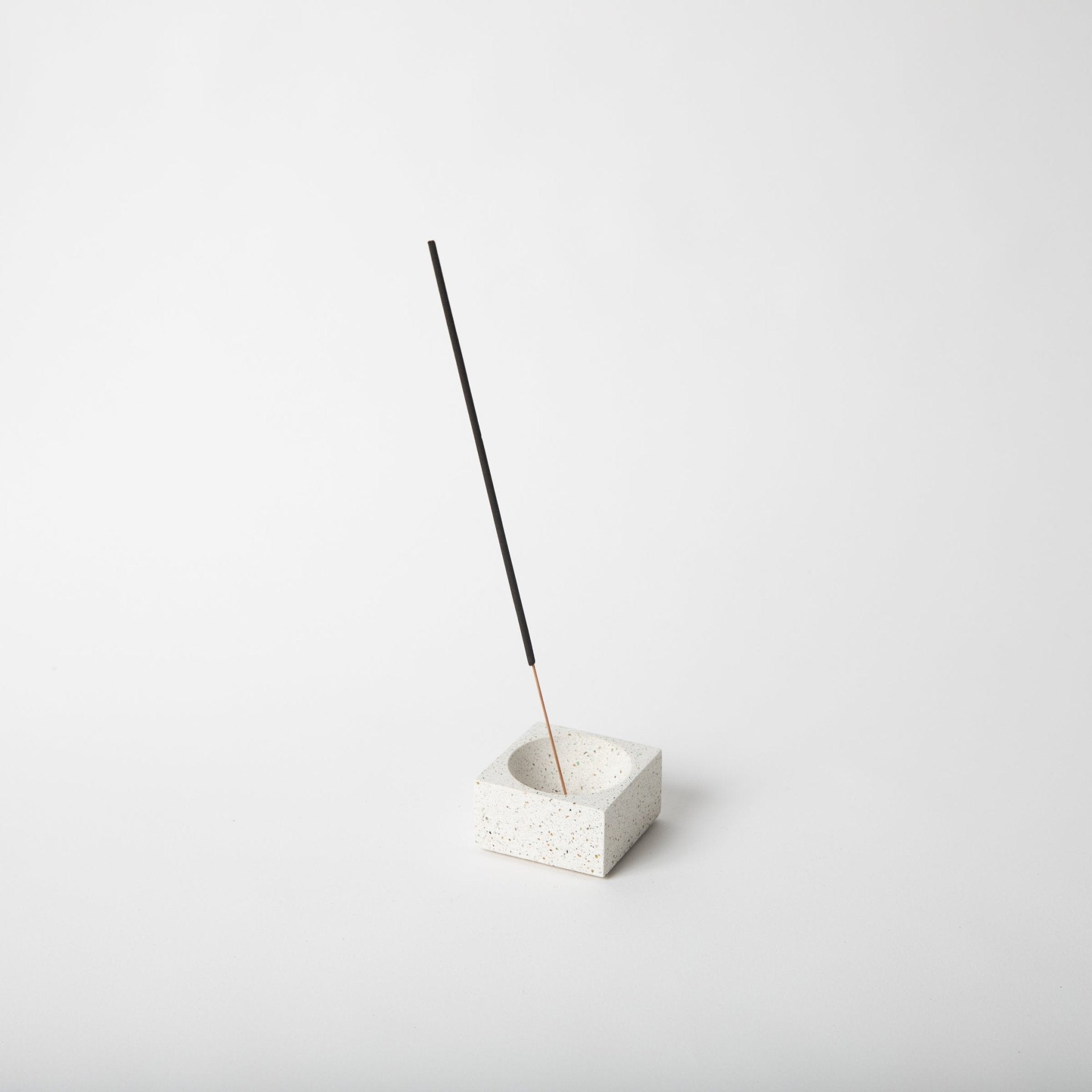 Pretti.CoolSquare Incense Holder | Coral Terrazzo - M.S Skincare