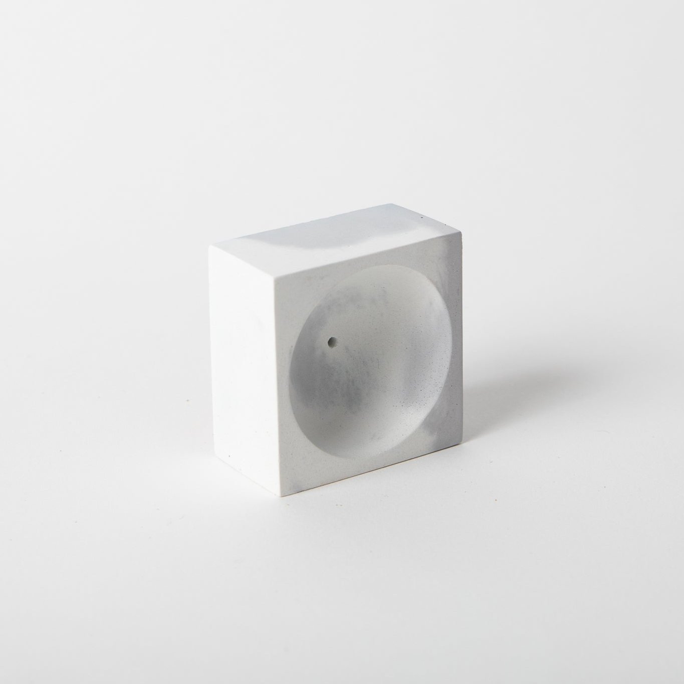 Pretti.CoolSquare Incense Holder | Grey & White - M.S Skincare