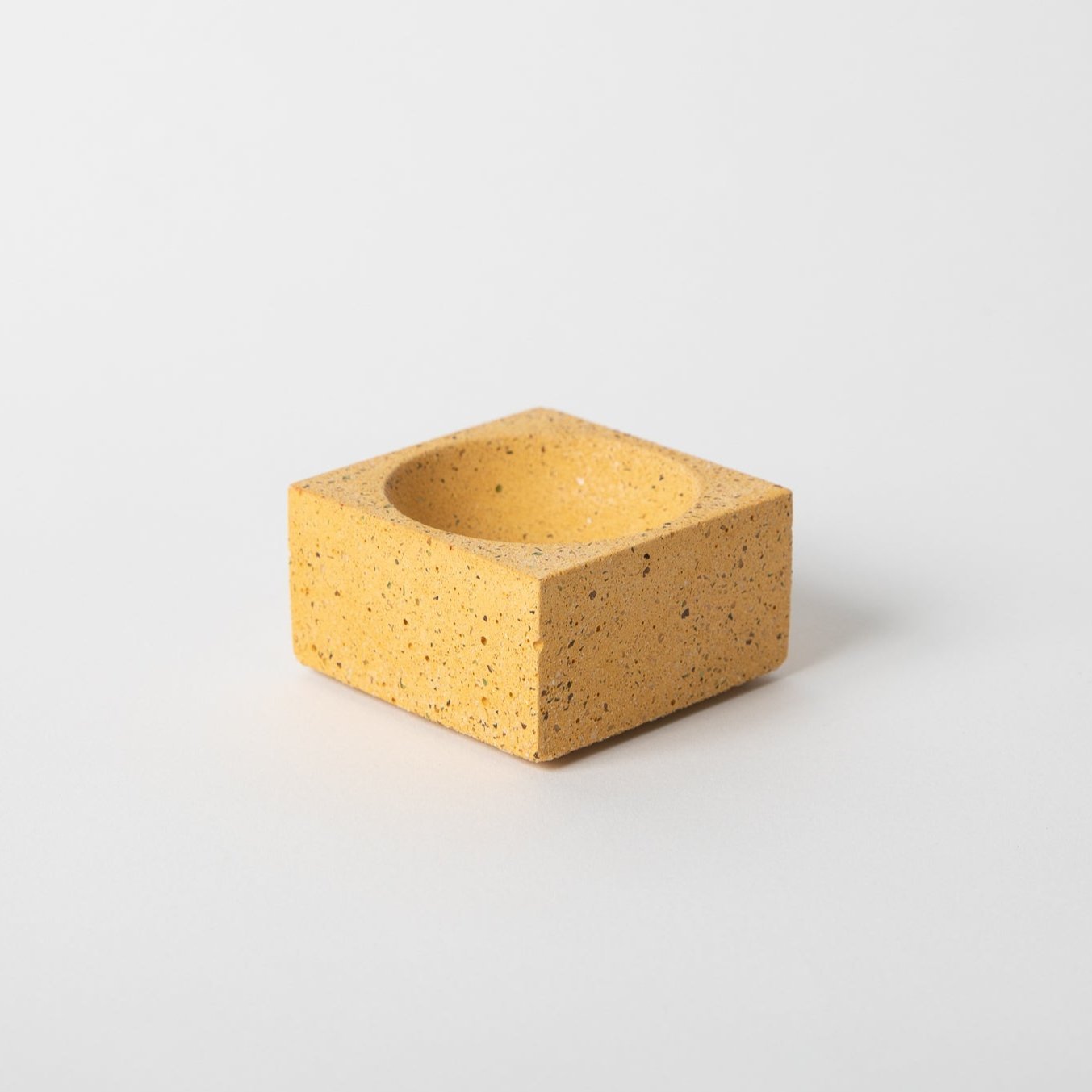 Pretti.CoolSquare Incense Holder | Marigold Terrazzo - M.S Skincare