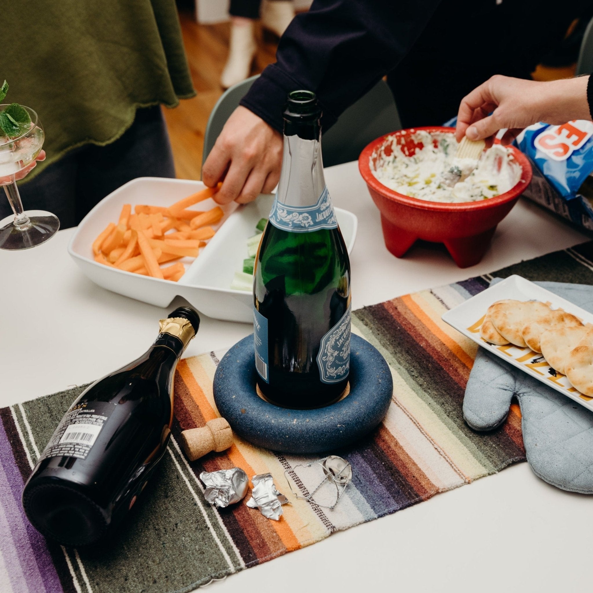 Pretti.CoolWine Bottle Coaster | Cobalt Terrazzo - M.S Skincare