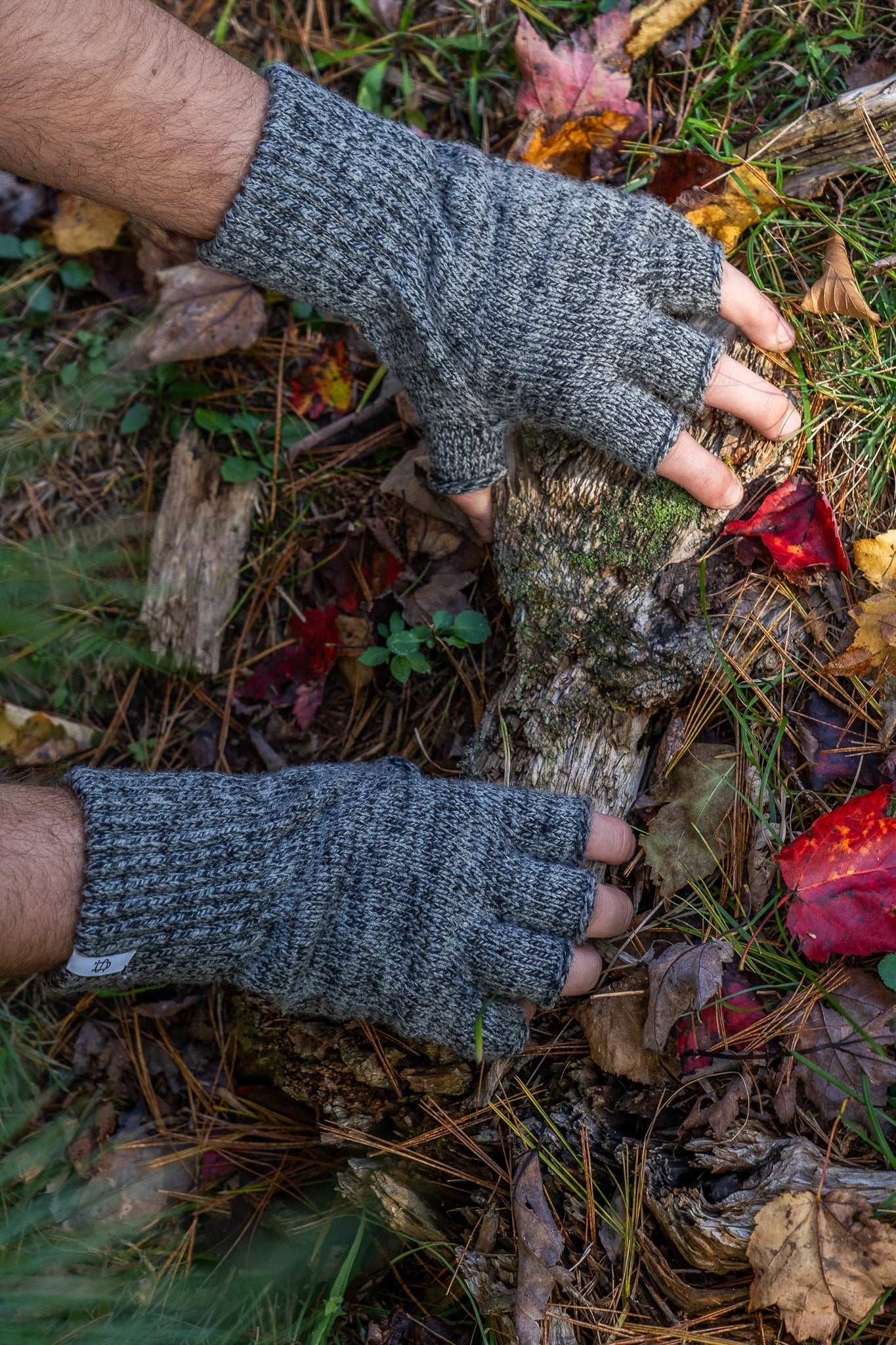 UPSTATE STOCK Charcoal Melange Fingerless Ragg Wool Gloves - M.S Skincare