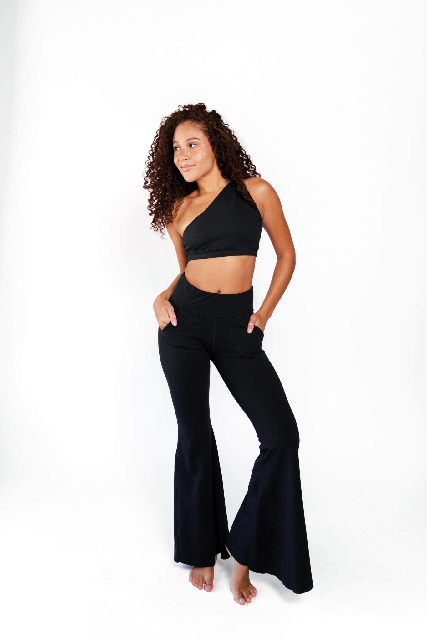 Yoga DemocracyBell Bottoms 2.0 in Jet Black - M.S Skincare