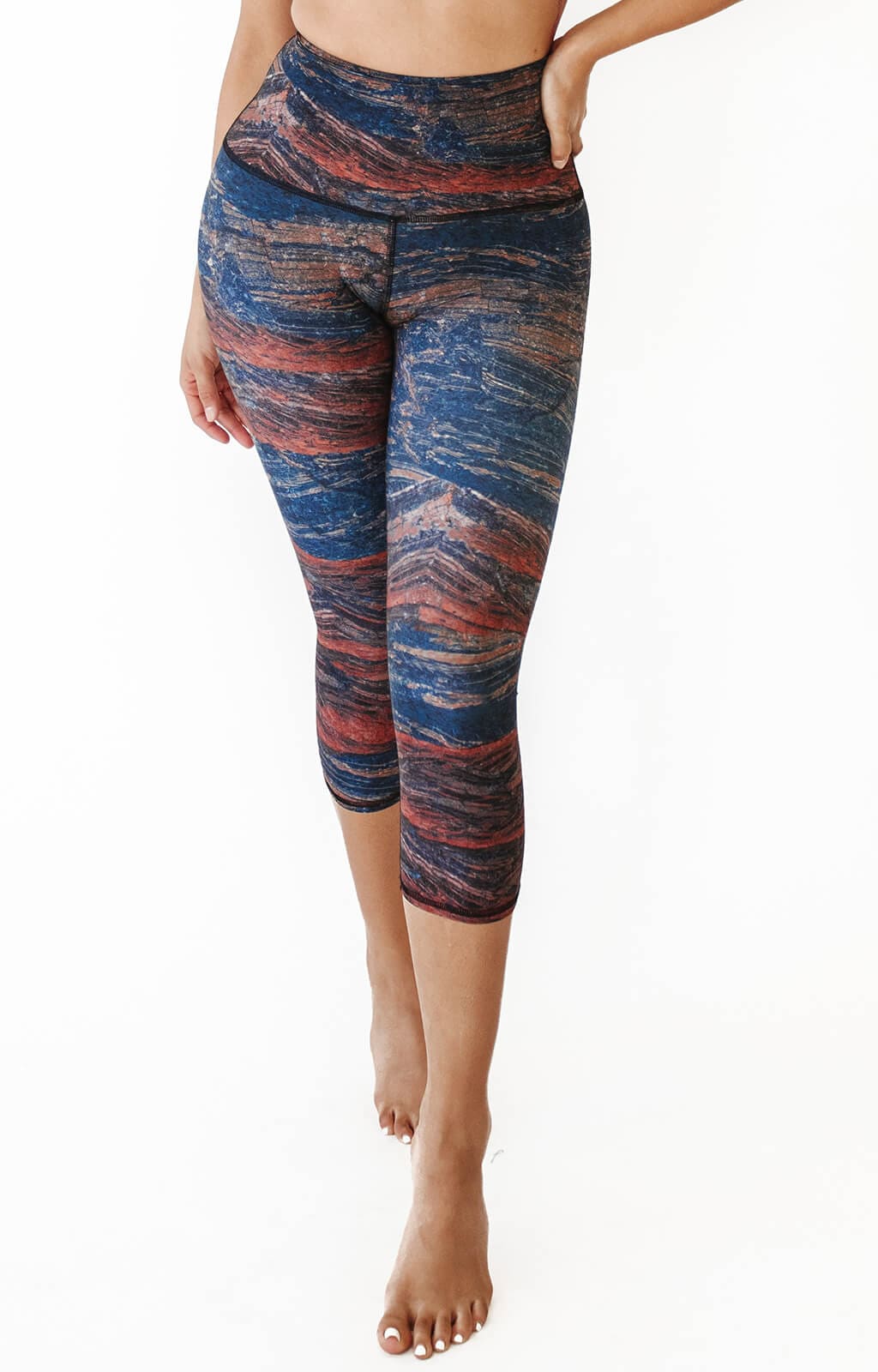 Yoga DemocracyPedra Printed Yoga Crops - M.S Skincare