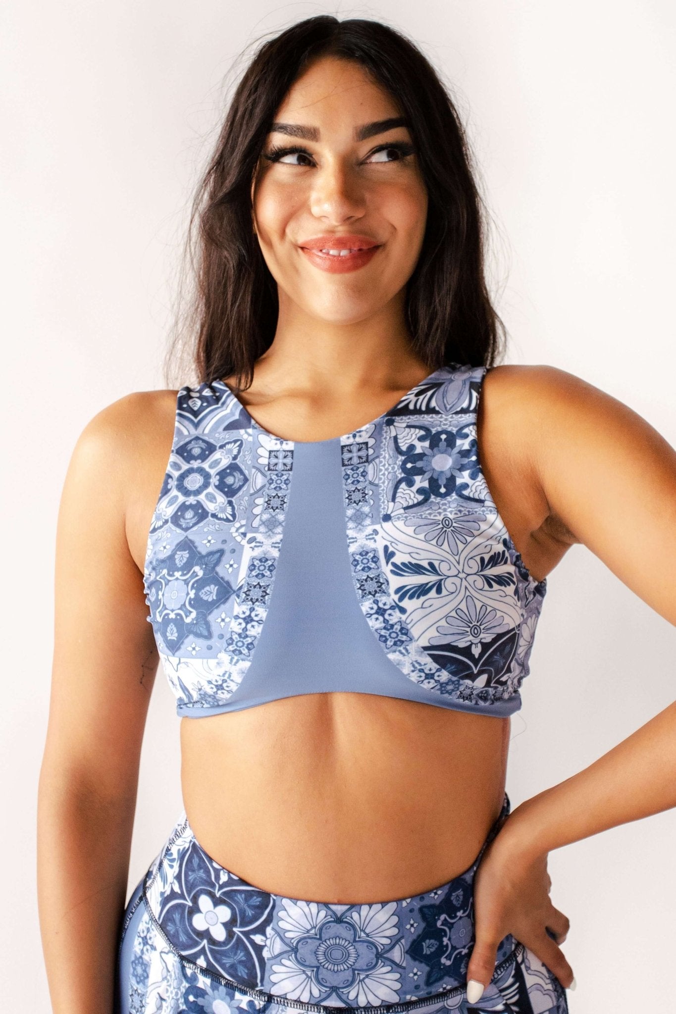 Yoga DemocracyTwist & Turn Tank - Mosaic In Blue - M.S Skincare